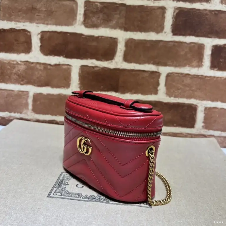 2304YA0086 Gucci Bag 0811